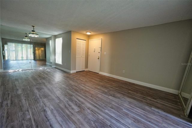 512 ORANGE DRIVE 20, Altamonte Springs, FL 32701