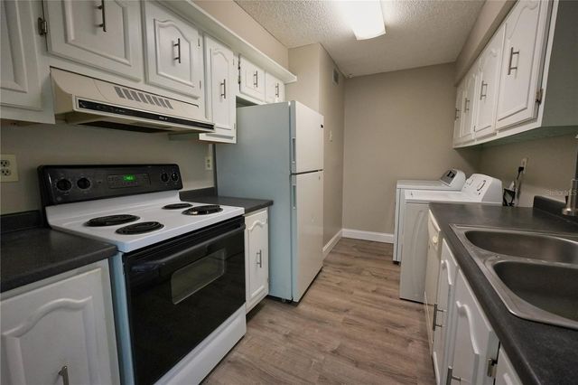 512 ORANGE DRIVE 20, Altamonte Springs, FL 32701