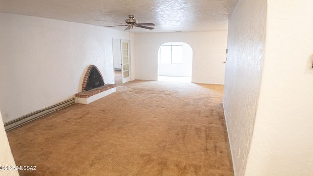 215 N Tracy Road, Pearce, AZ 85625