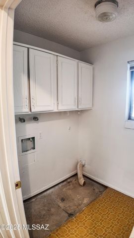 215 N Tracy Road, Pearce, AZ 85625