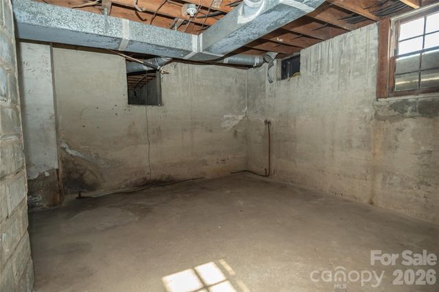 615 Carbon City Road, Morganton, NC 28655