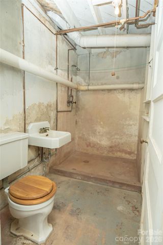 615 Carbon City Road, Morganton, NC 28655