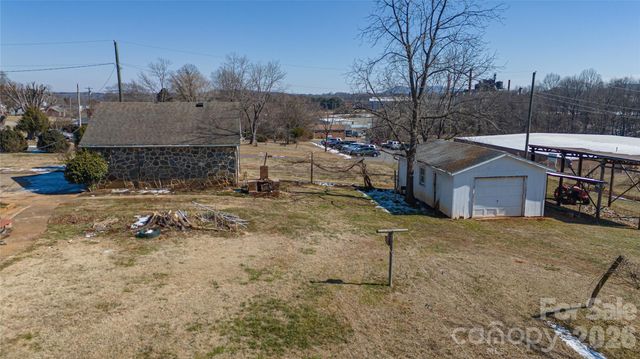 615 Carbon City Road, Morganton, NC 28655