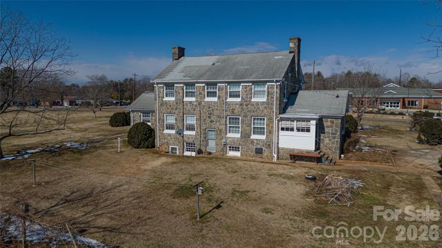 615 Carbon City Road, Morganton, NC 28655