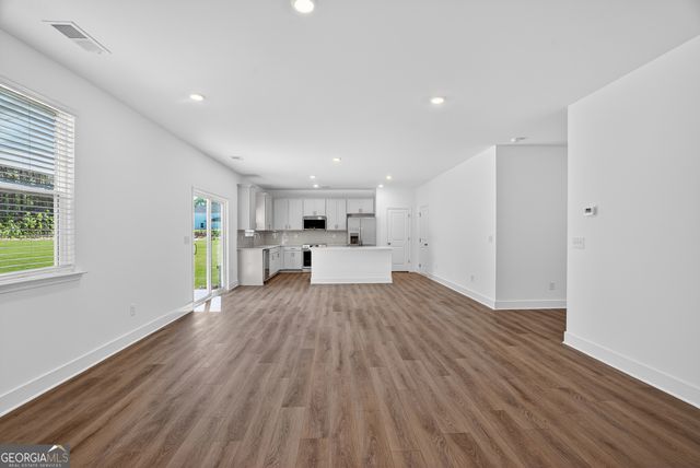 128 Armory Creek Drive, Jackson, GA 30233