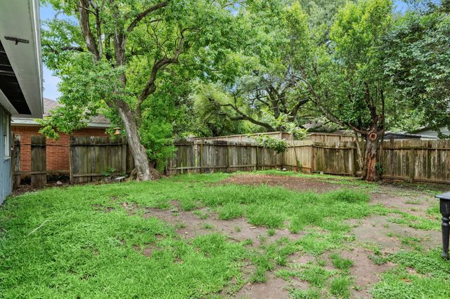 6147 Ariel, Houston, TX 77074