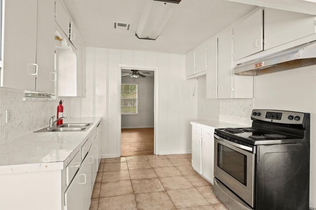 6147 Ariel, Houston, TX 77074