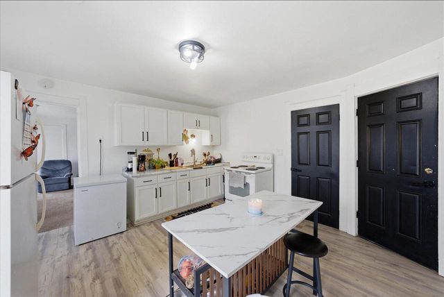 639 W Meinecke AVENUE, Milwaukee, WI 53212