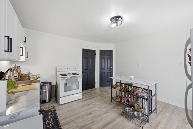 639 W Meinecke AVENUE, Milwaukee, WI 53212