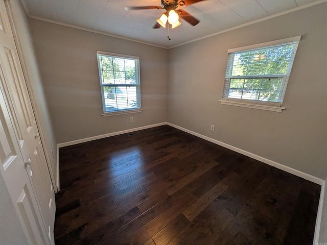 1107 Rainwood Drive, Jonesboro, AR 72401