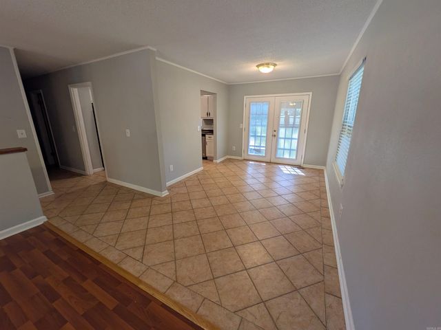 1107 Rainwood Drive, Jonesboro, AR 72401