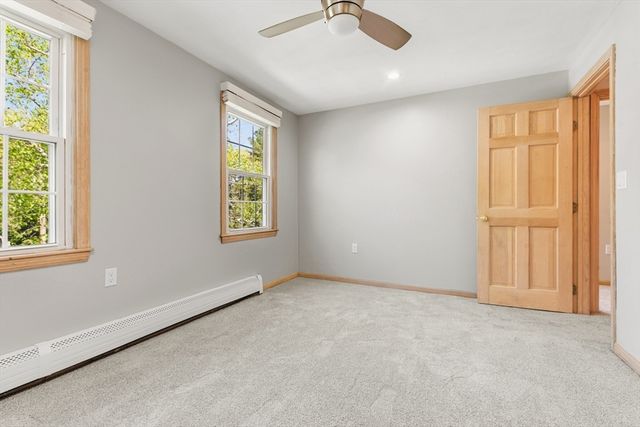 6 Edmunds Way, Franklin, MA 02038