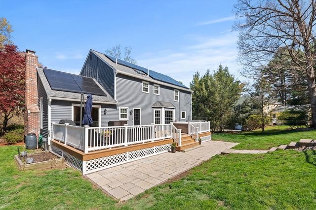 6 Edmunds Way, Franklin, MA 02038