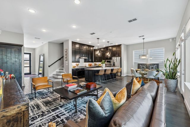 1423 Biondo Way, Houston, TX 77008