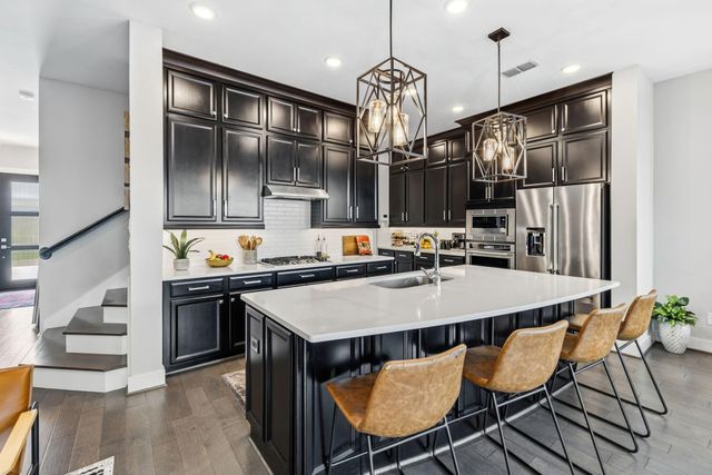 1423 Biondo Way, Houston, TX 77008