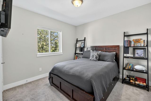 1423 Biondo Way, Houston, TX 77008