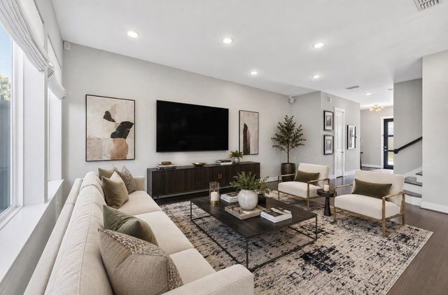 1423 Biondo Way, Houston, TX 77008