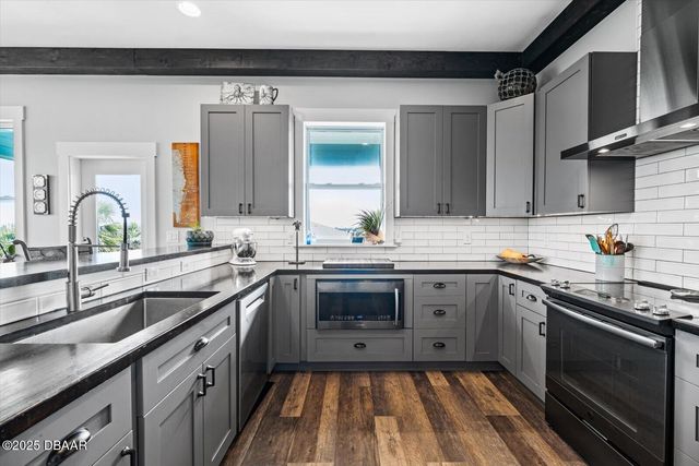 19 Westmayer Place, Flagler Beach, FL 32136