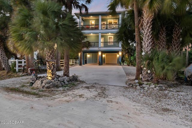 19 Westmayer Place, Flagler Beach, FL 32136