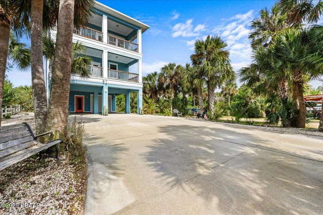 19 Westmayer Place, Flagler Beach, FL 32136
