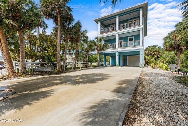 19 Westmayer Place, Flagler Beach, FL 32136