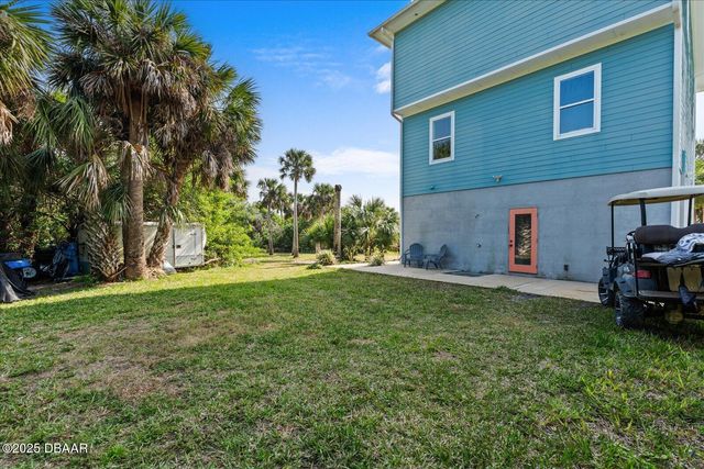 19 Westmayer Place, Flagler Beach, FL 32136