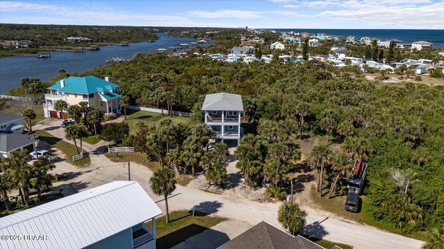 19 Westmayer Place, Flagler Beach, FL 32136