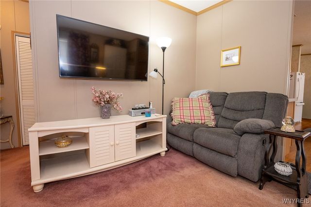 771 Thomas Lane, Evans, NY 14006