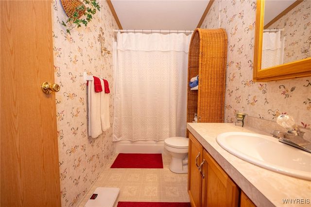 771 Thomas Lane, Evans, NY 14006