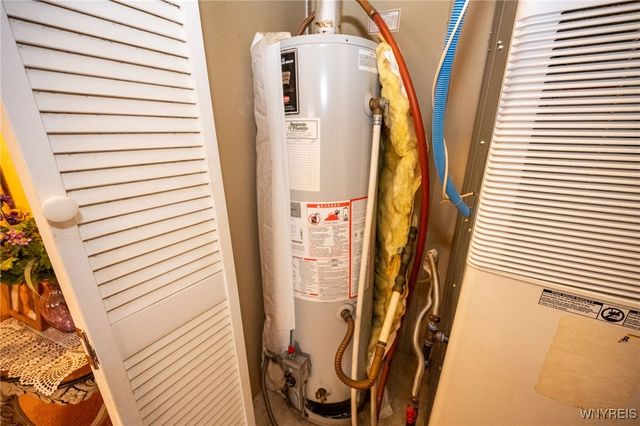 771 Thomas Lane, Evans, NY 14006