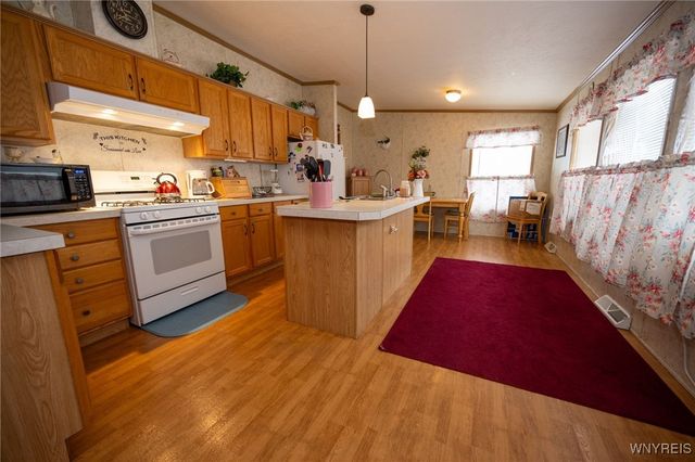 771 Thomas Lane, Evans, NY 14006