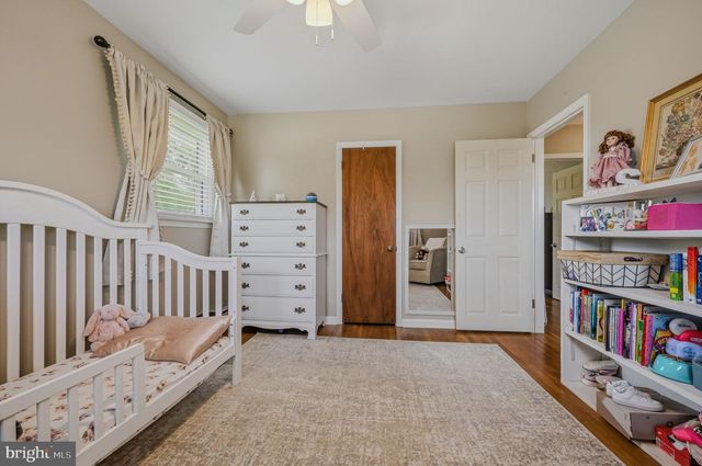 2714 FAWKES DR, Wilmington, DE 19808