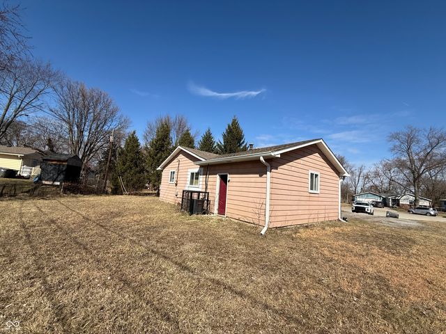 9701 Ellis Court, Indianapolis, IN 46235