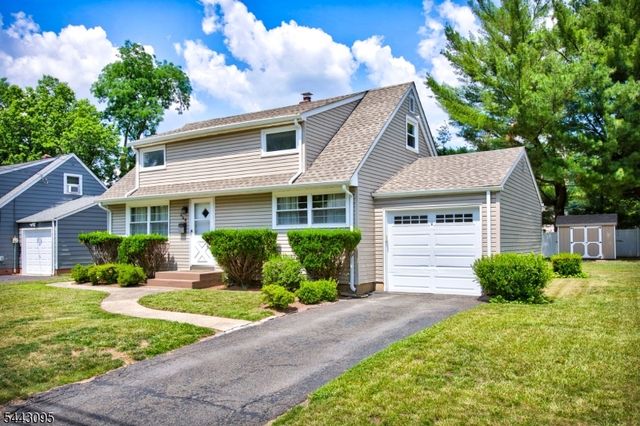 448 Warfield Rd, North Plainfield Boro, NJ 07063