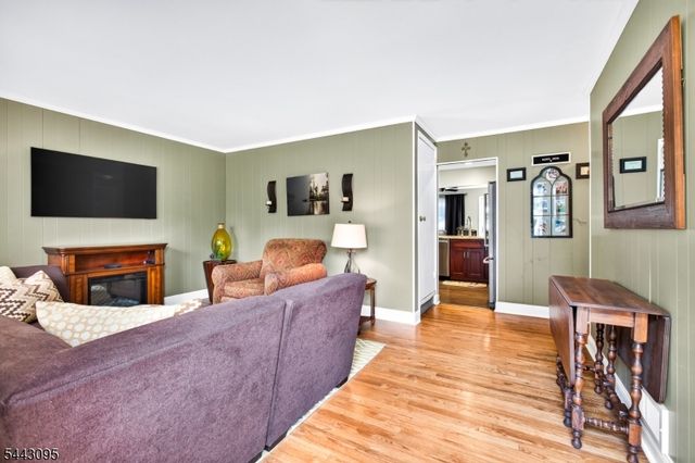 448 Warfield Rd, North Plainfield Boro, NJ 07063