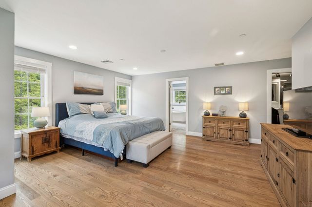 55 Lorden Road, New Boston, NH 03070