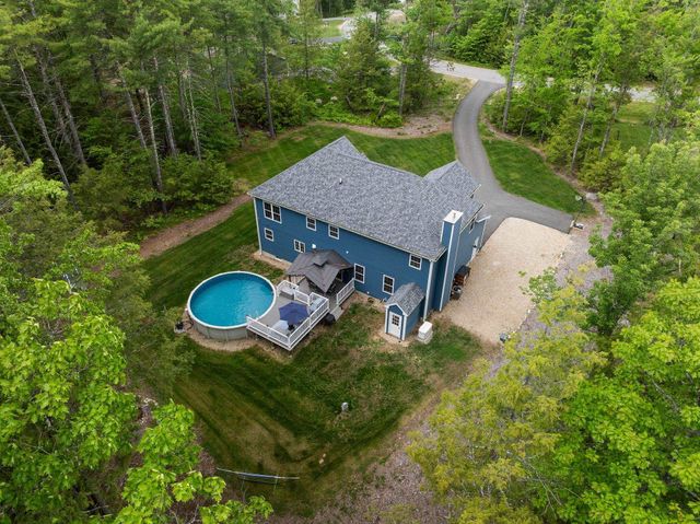 55 Lorden Road, New Boston, NH 03070