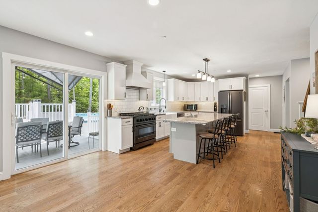 55 Lorden Road, New Boston, NH 03070