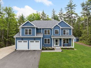 55 Lorden Road, New Boston, NH 03070
