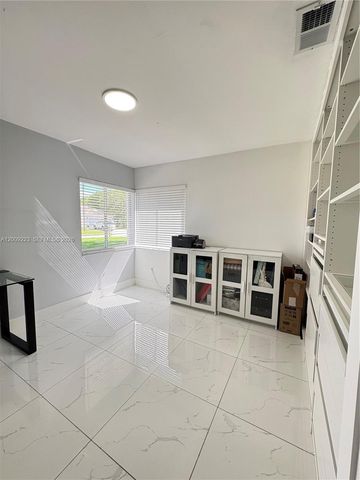 1970 NW 178th Terrace, Pembroke Pines, FL 33029