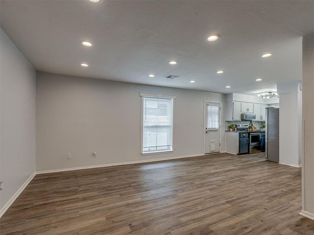 824 NW 104th Street, Oklahoma City, OK 73114