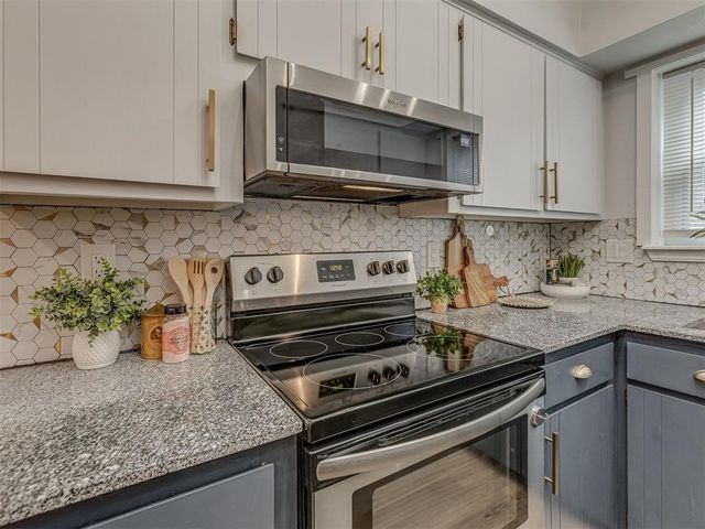 824 NW 104th Street, Oklahoma City, OK 73114