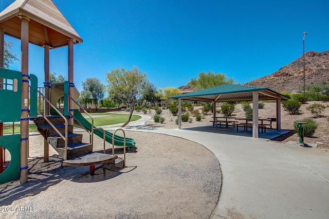 25943 N 84TH Drive, Peoria, AZ 85383