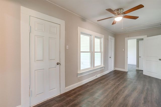 4717 Breezy Hill Street, Midlothian, TX 76065