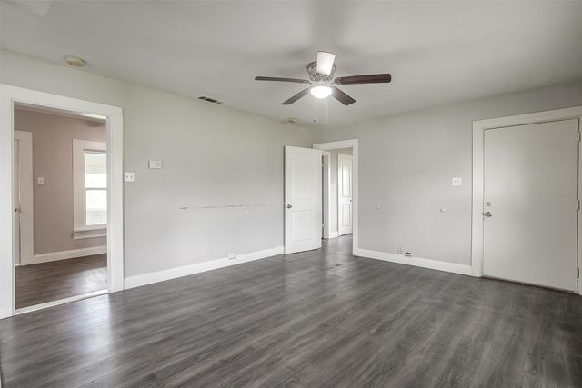 4717 Breezy Hill Street, Midlothian, TX 76065