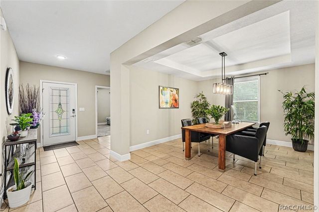 15 Lone Pine Street, Homosassa, FL 34446