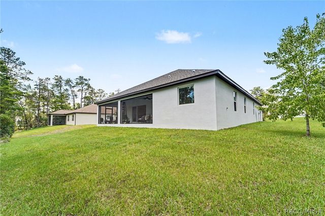 15 Lone Pine Street, Homosassa, FL 34446