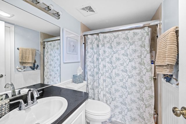 3605 S Ocean Boulevard 229, Palm Beach, FL 33480