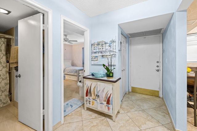 3605 S Ocean Boulevard 229, Palm Beach, FL 33480