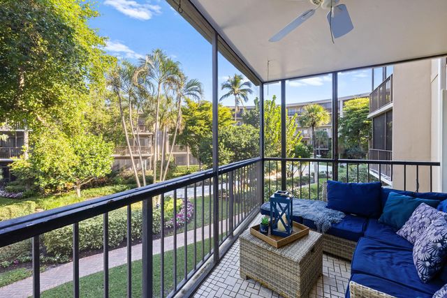 3605 S Ocean Boulevard 229, Palm Beach, FL 33480